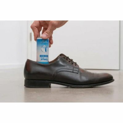 Collonil Bleu Shoe Fresh – дезодорант спрей за свежи обувки